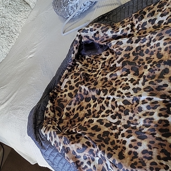 Quilted Blazer - Picture 8 of 8